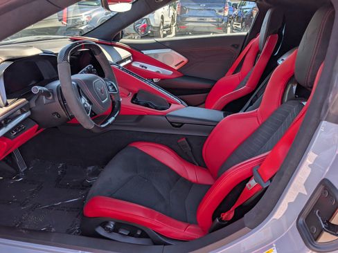 Used 2025 Chevrolet Corvette Z06 w/ Z07 Performance Package RWD image 15