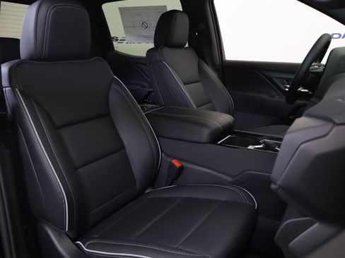 New 2026 Chevrolet Silverado EV LT w/ Plus Package image 20