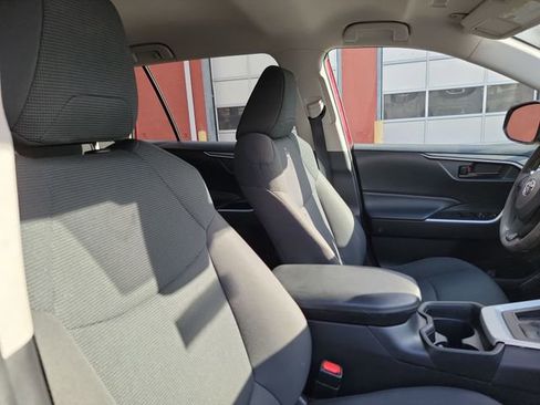 Used 2020 Toyota RAV4 LE w/ All Weather Liner Package image 24