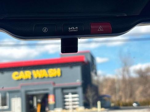 Used 2023 Kia Forte GT-Line image 32