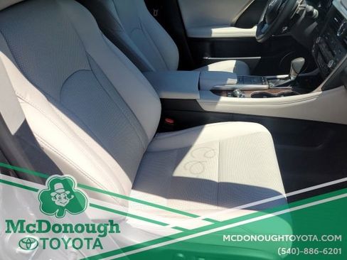 Used 2022 Lexus RX 350 AWD w/ Premium Package image 35