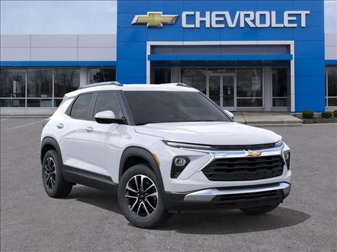 New 2026 Chevrolet TrailBlazer LT w/ Convenience Package FWD image 7