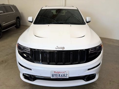 Used 2015 Jeep Grand Cherokee SRT w/ Trailer Tow Group IV AWD/4WD image 3