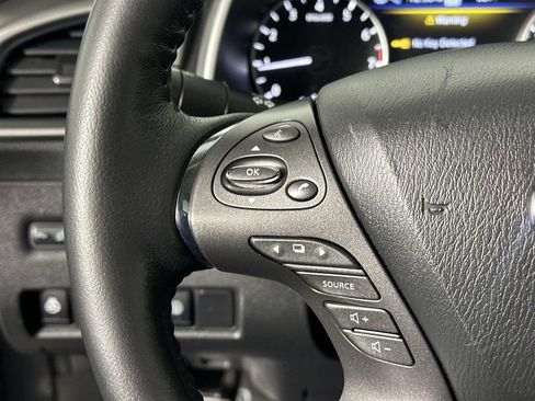 Used 2021 Nissan Murano SL w/ SL Moonroof Package image 19