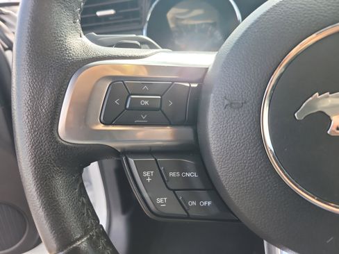 Used 2015 Ford Mustang V6 w/ Equipment Group 051A image 26