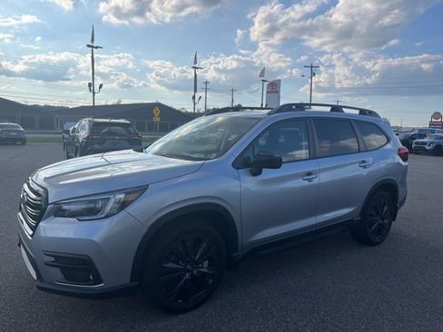 Used 2022 Subaru Ascent Onyx Edition image 7