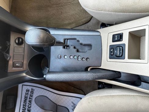 Used 2011 Toyota RAV4 2WD image 16