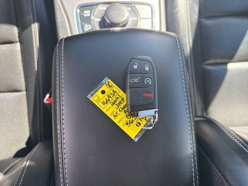 Used 2021 Jeep Grand Cherokee Limited w/ Quick Order Package 28K 80th image 28