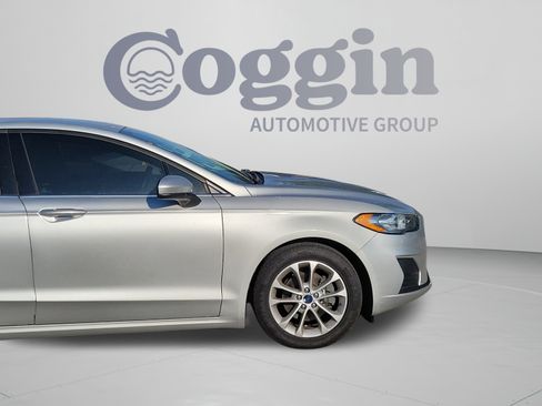 Used 2019 Ford Fusion SE FWD image 13