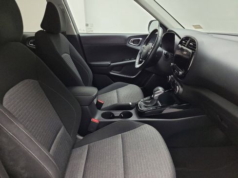 Used 2024 Kia Soul EX FWD image 21
