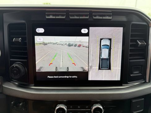 Used 2024 Ford F350 Platinum AWD/4WD image 19