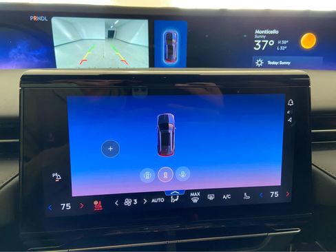 Used 2024 Lincoln Nautilus Reserve w/ Equipment Group 203A image 36