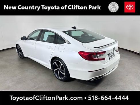 Used 2022 Honda Accord Sport image 5