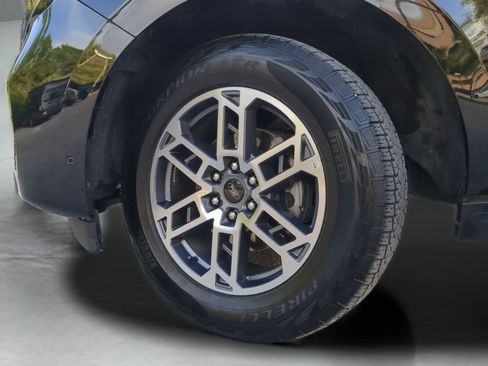 Certified 2025 Ford Expedition Max Active AWD/4WD image 75
