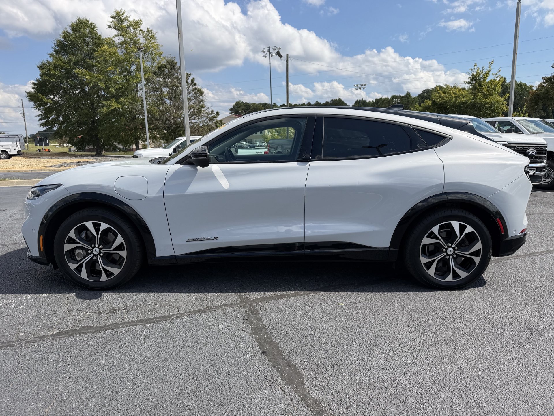 Used 2023 Ford Mustang Mach-E Premium RWD image 13