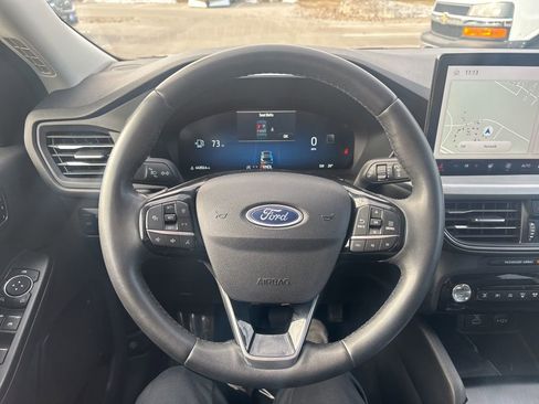 Used 2023 Ford Escape Platinum image 21