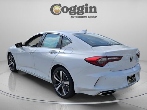 New 2025 Acura TLX w/ Technology Package image 2