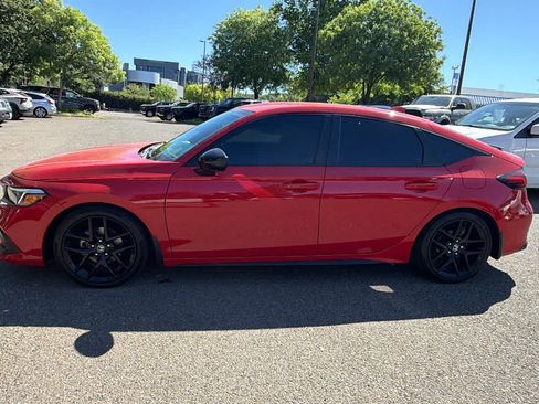 Used 2023 Honda Civic Sport image 8