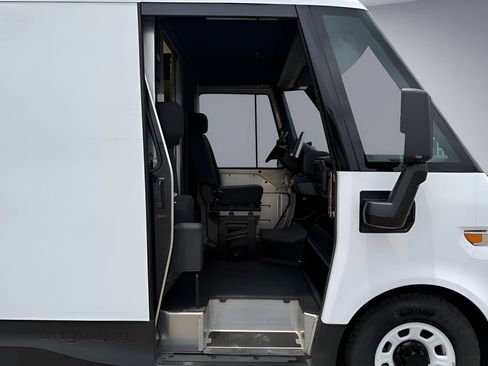 Used 2024 Chevrolet Brightdrop 600 w/ Battery Pack, Max Range AWD/4WD image 48