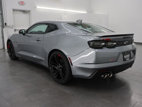 Used 2023 Chevrolet Camaro LT w/ Redline Edition RWD image 5