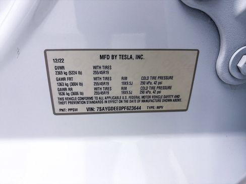 Used 2023 Tesla Model Y Long Range image 33