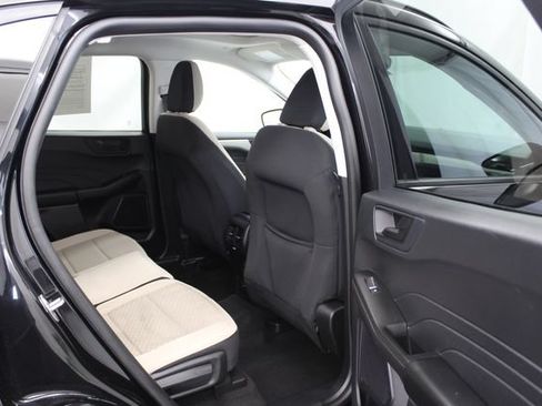 Used 2022 Ford Escape SE w/ SE Sport Appearance Package AWD/4WD image 23