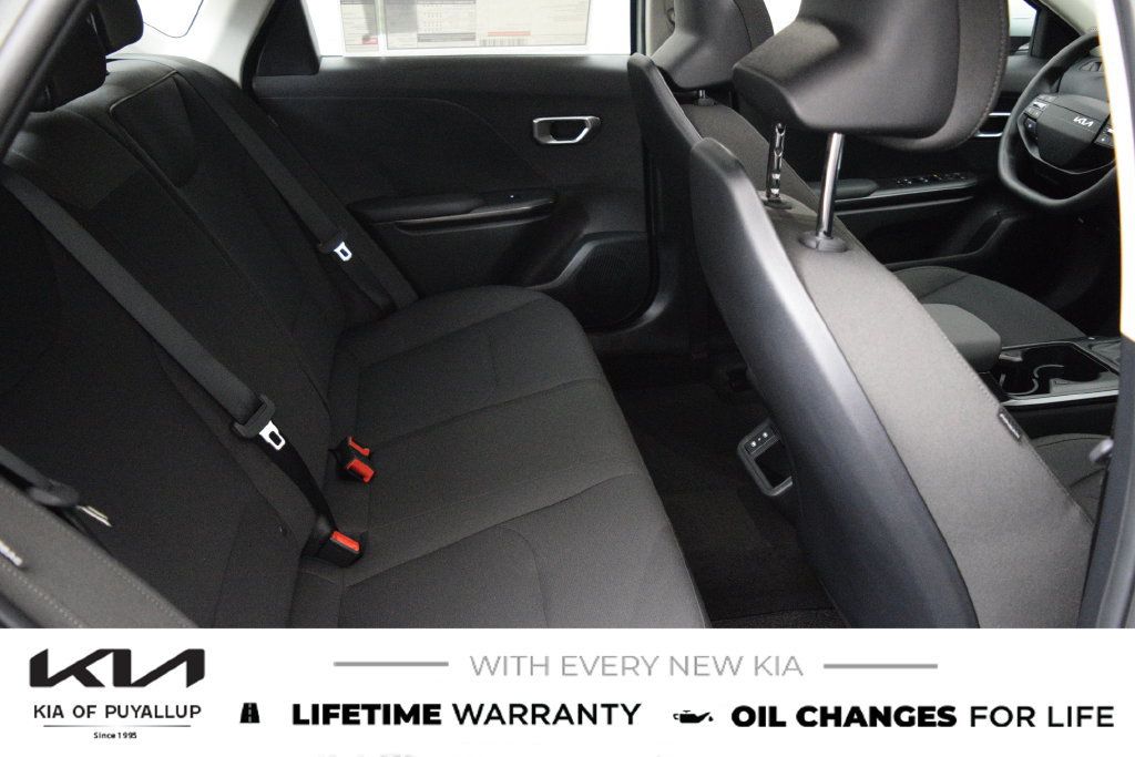 New 2026 Kia K4 FWD image 14