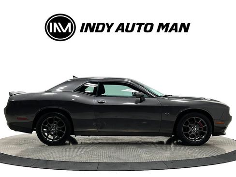 Used 2018 Dodge Challenger GT image 3