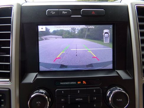 Used 2017 Ford F150 Lariat AWD/4WD image 38