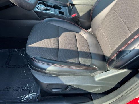 Used 2024 Ford Escape ST-Line w/ Tech Pack #1 FWD image 15