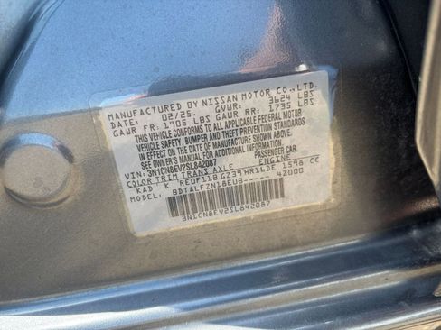 Used 2025 Nissan Versa SV FWD image 27
