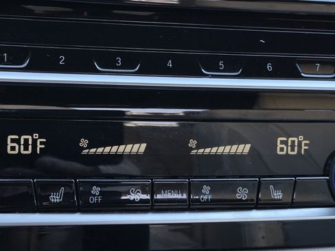 Certified 2022 BMW 530i xDrive w/ M Sport Package image 22