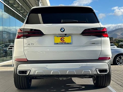New 2026 BMW X5 sDrive40i w/ Climate Comfort Package RWD image 4