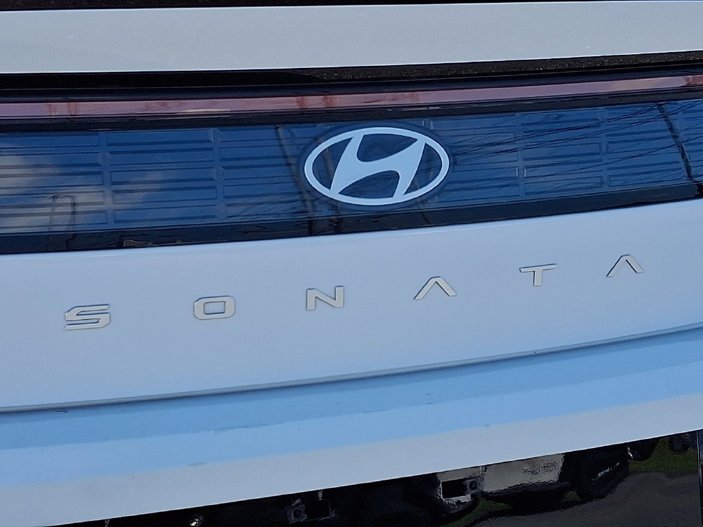 Used 2025 Hyundai Sonata SEL FWD image 31