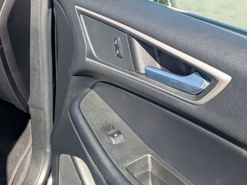 Used 2023 Ford Edge SEL w/ Convenience Package image 36