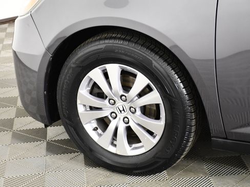 Used 2016 Honda Odyssey SE image 51