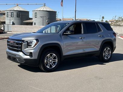 Used 2025 GMC Terrain Elevation