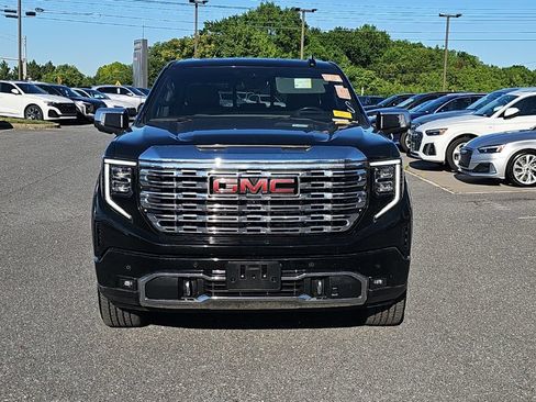 Used 2023 GMC Sierra 1500 Denali w/ Denali Reserve Package AWD/4WD image 17