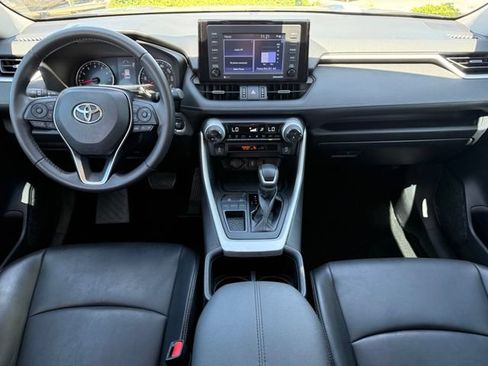 Used 2022 Toyota RAV4 XLE Premium FWD image 25