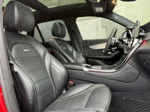 Used 2020 Mercedes-Benz GLC 63 AMG 4MATIC image 21