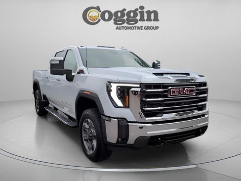 New 2026 GMC Sierra 3500 SLT w/ SLT Premium Package image 17
