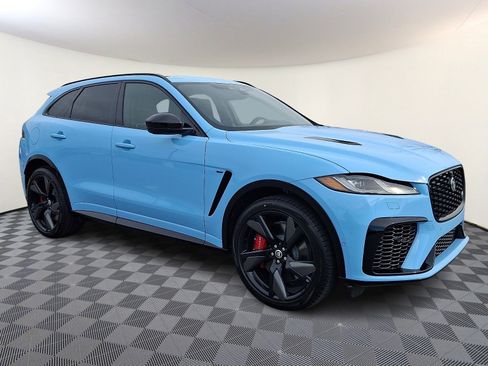 New 2026 Jaguar F-PACE SVR 575 Edition image 5