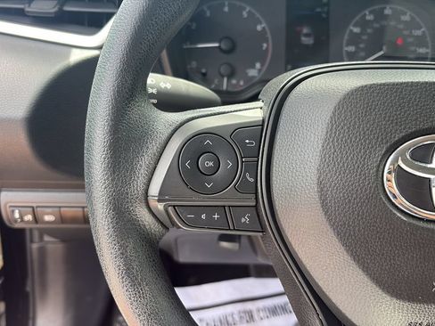 Used 2024 Toyota Corolla LE FWD image 18