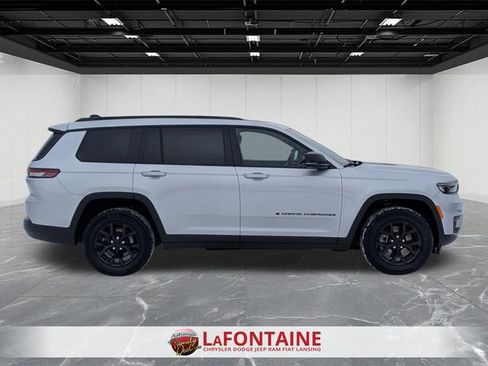 Certified 2024 Jeep Grand Cherokee L Altitude image 6