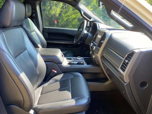 Used 2021 Ford Expedition XLT RWD image 36