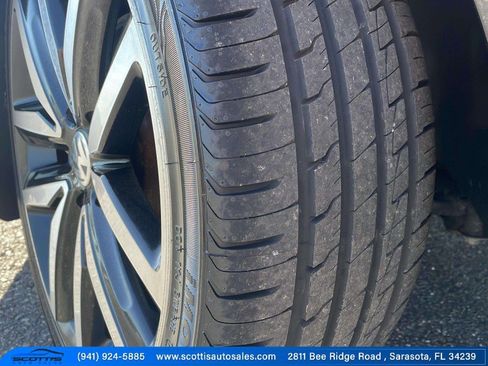 Used 2018 Volkswagen Jetta GLI FWD image 13