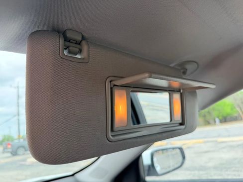 Used 2023 Chevrolet Malibu LT image 39