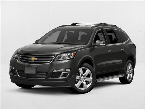 Used 2017 Chevrolet Traverse LT image 1