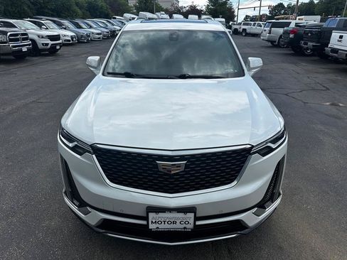 Used 2022 Cadillac XT6 Premium Luxury w/ Technology Package AWD/4WD image 7