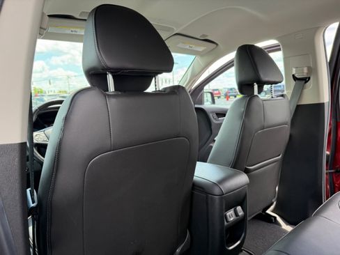 Used 2021 Chevrolet Colorado ZR2 image 18